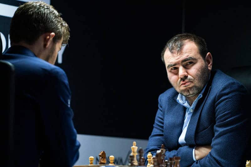 Quels sont les joueurs ayant battu Magnus Carlsen ? 2 Shakhriyar Mamedyarov bat Carlsen en 2008
