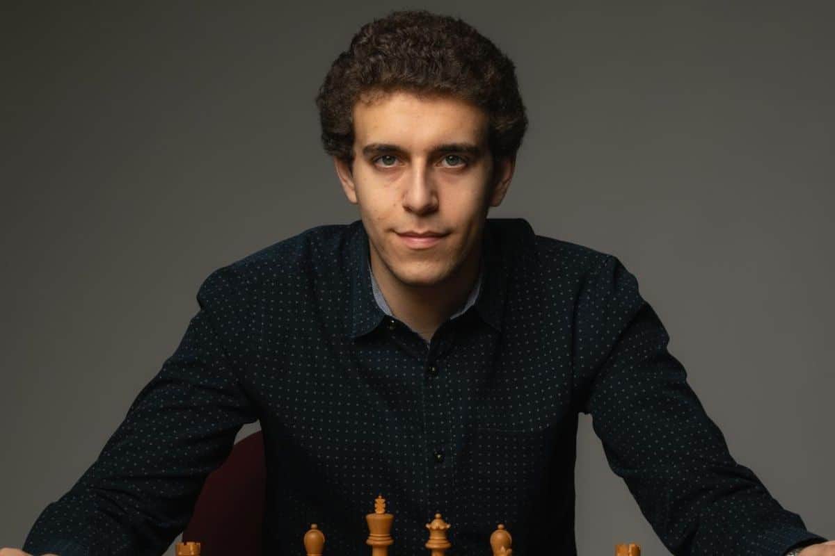 Acheter un jeu d'échecs, ça ne s'improvise pas ! 8 Portrait Daniel Naroditsky